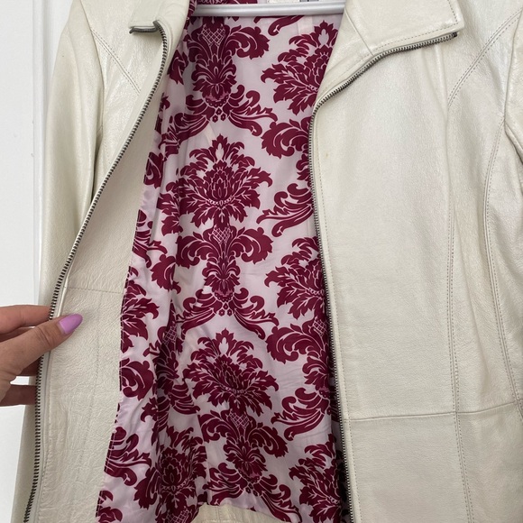 Vintage white leather jacket - Picture 5 of 7